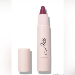 MONIKA BLUNDER BEAUTY BUNDLE
KISSEN LUSH LIPSTICK CRAYON - SET OF 3